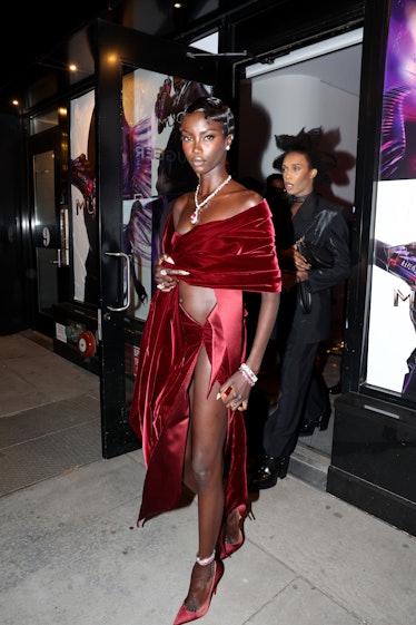 Supermodel Anok Yai's Cut-Out Ruby Gown Is Glamour Of The Highest Form