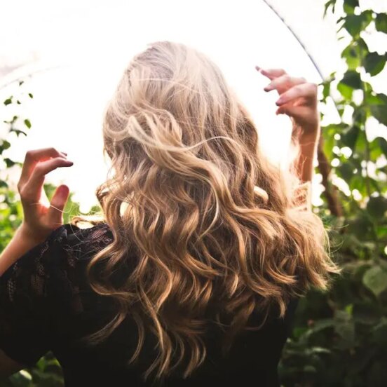 Top Hair Care Tips for Healthy and Shiny Locks All Year Round