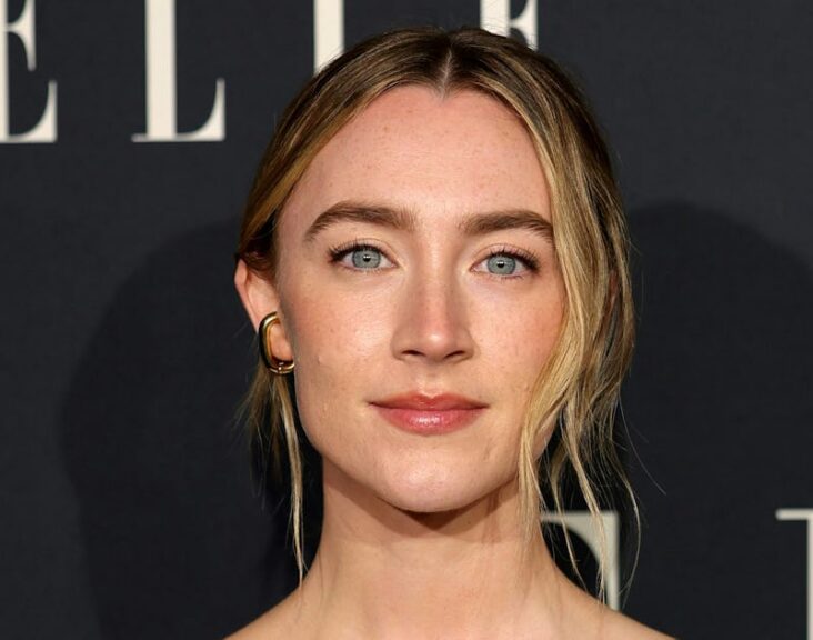 Saoirse Ronan's Strapless Paper Bag Dress Is Pleated to Perfection